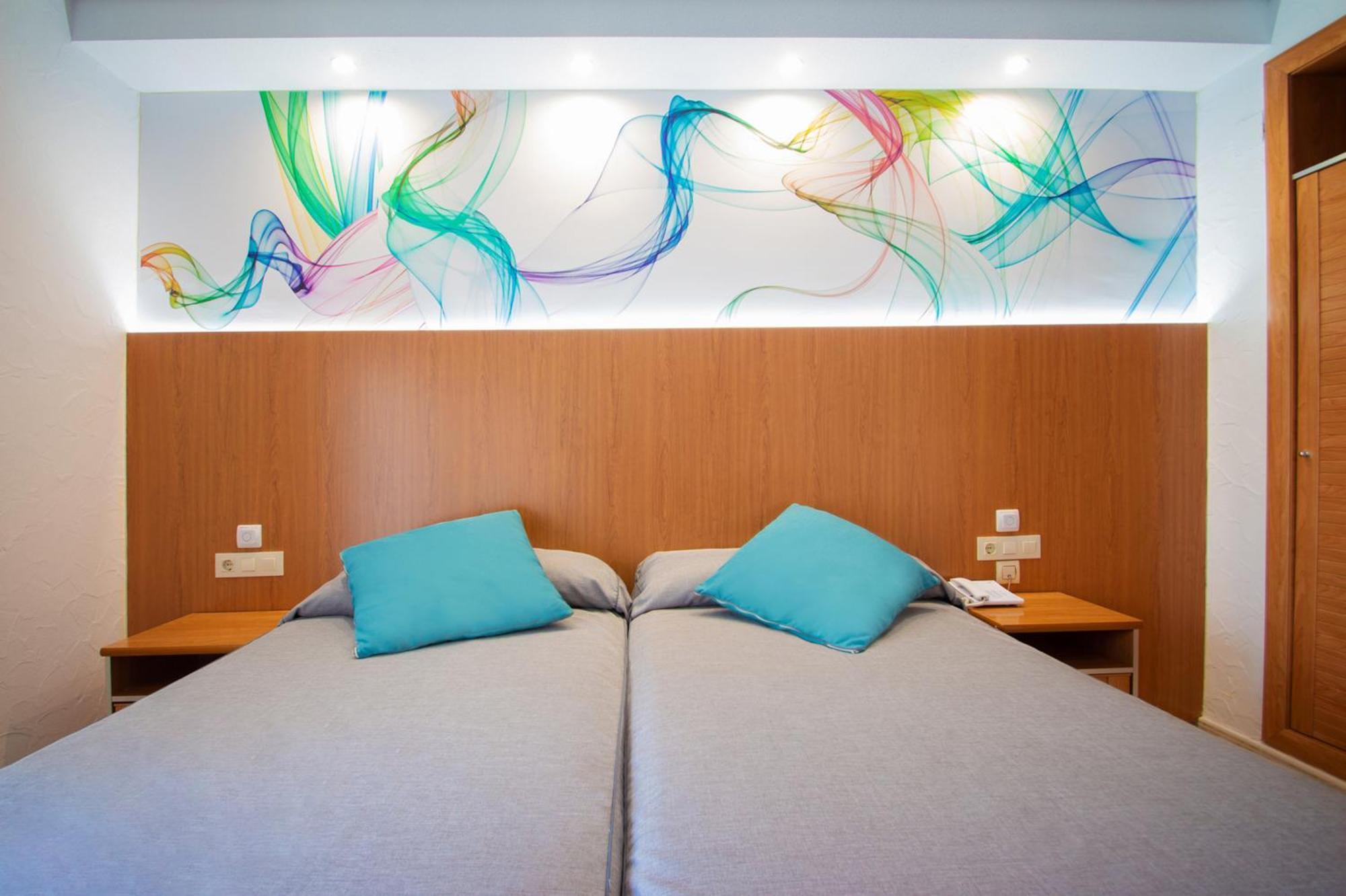 Hotel Servigroup Castilla Benidorm Kamer foto