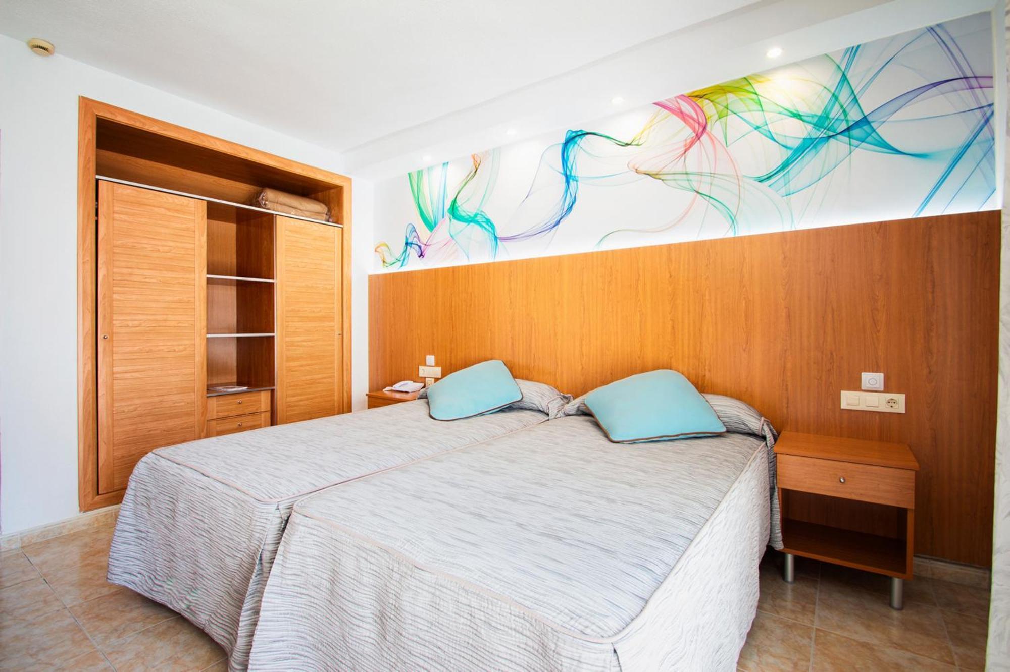 Hotel Servigroup Castilla Benidorm Kamer foto