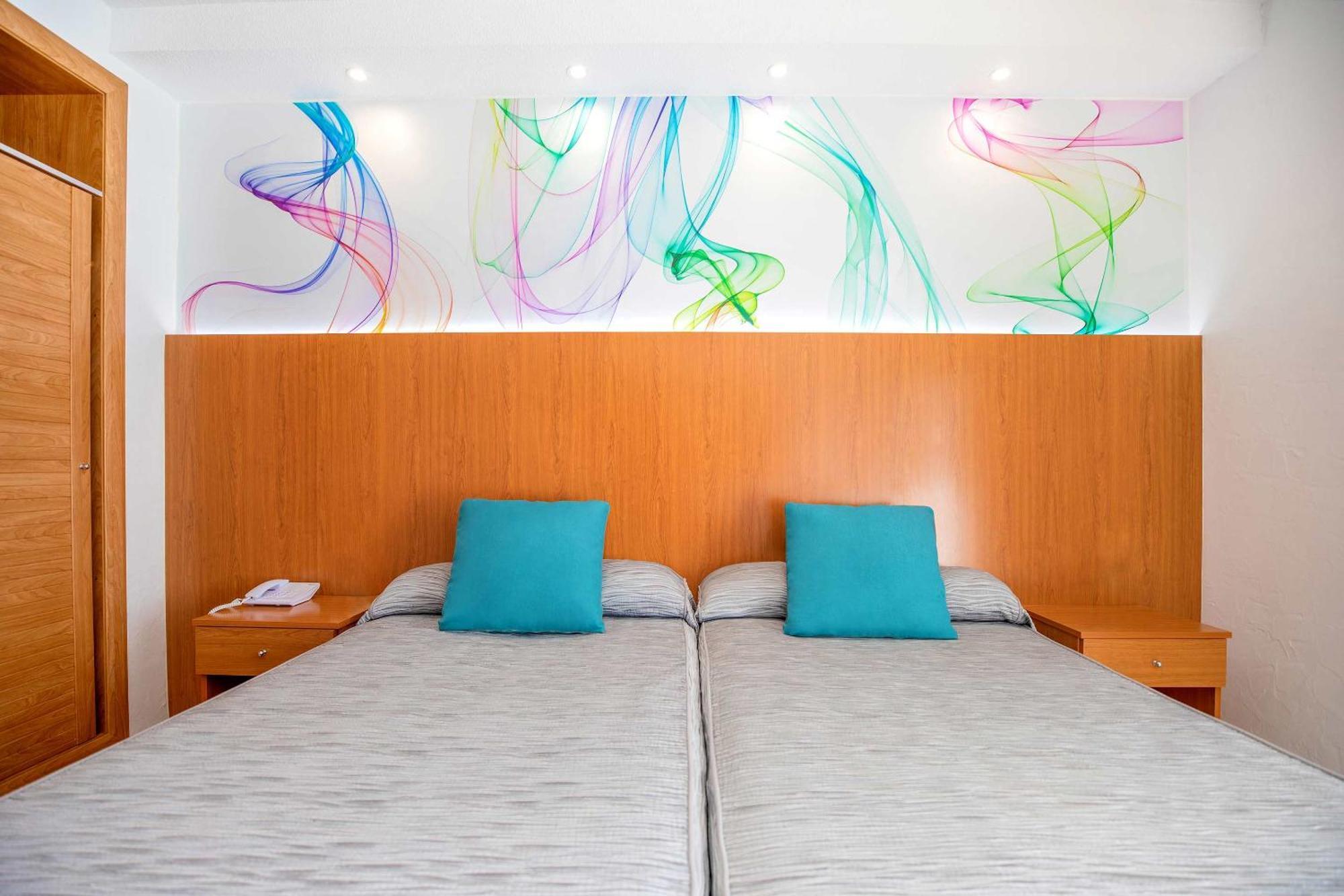 Hotel Servigroup Castilla Benidorm Kamer foto