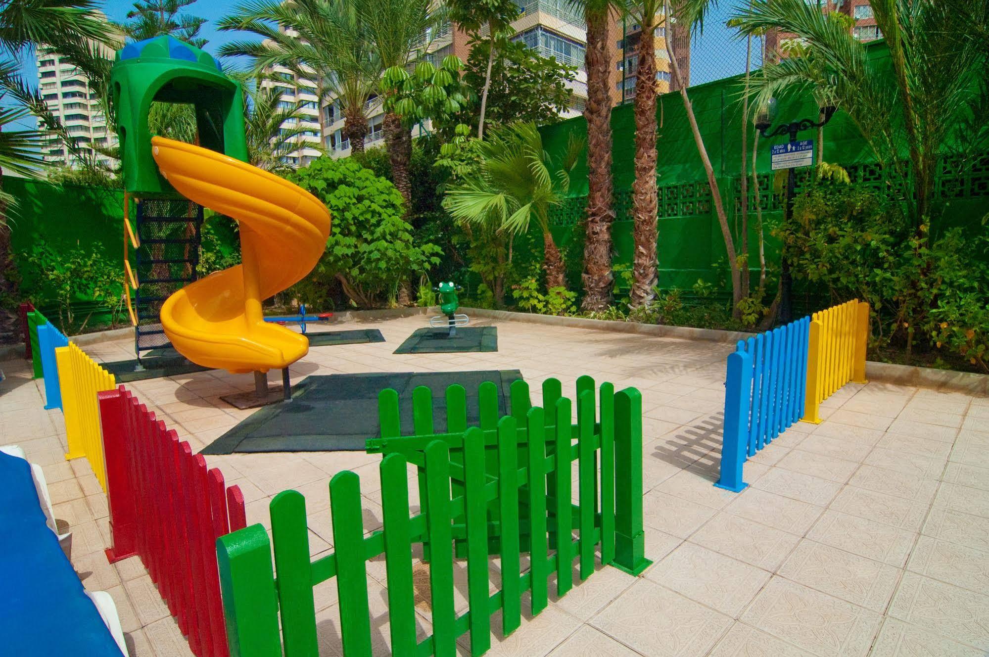 Hotel Servigroup Castilla Benidorm Buitenkant foto